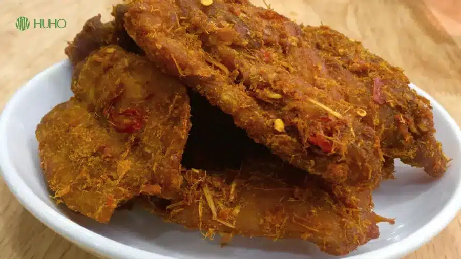 Khô heo giả bò chấm với gì?